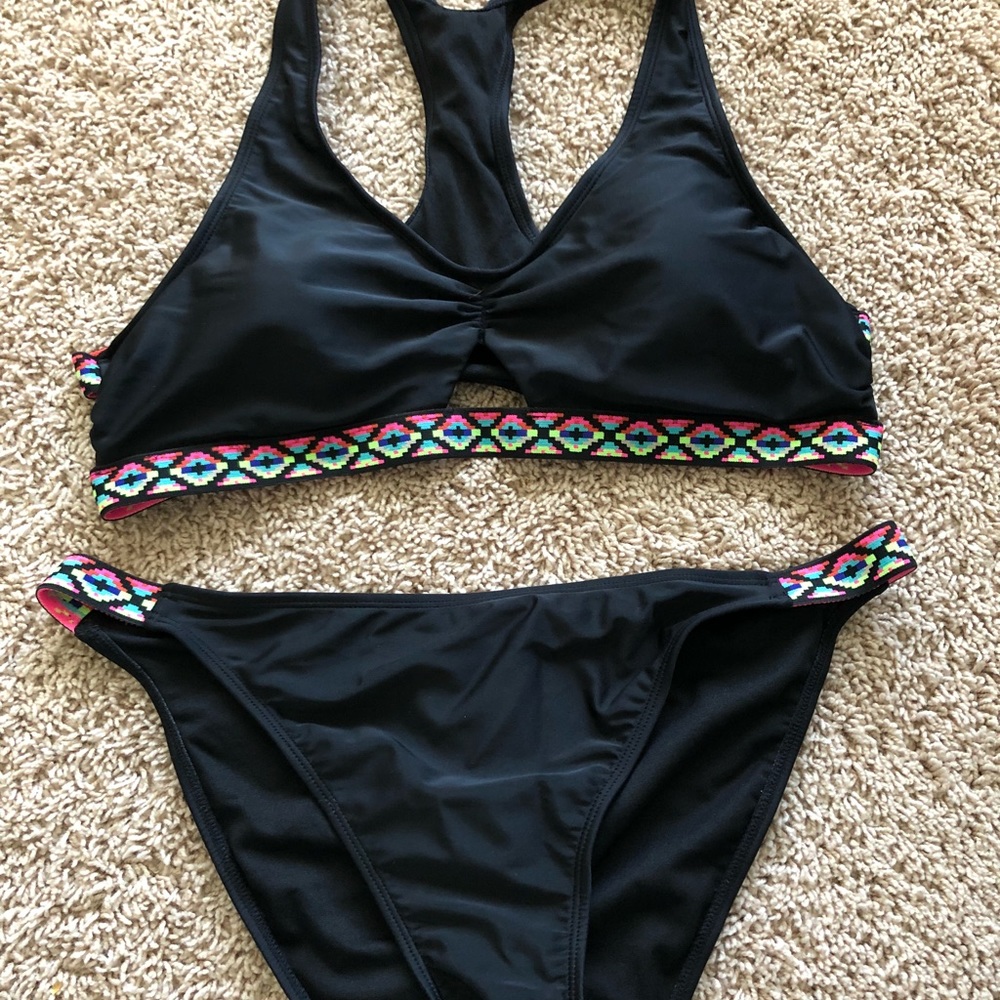 NWOT xhilaration swimsuit